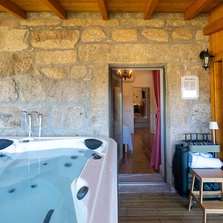 Castelo Geres - Exquisite Eco-cottage - Jacuzzi *