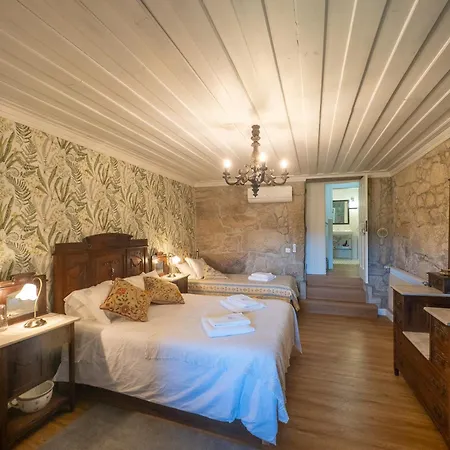 Castelo Geres - Exquisite Eco-cottage - Jacuzzi بيت للعطل