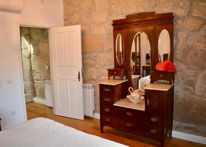 Castelo Geres - Exquisite Eco-cottage - Jacuzzi Lindoso